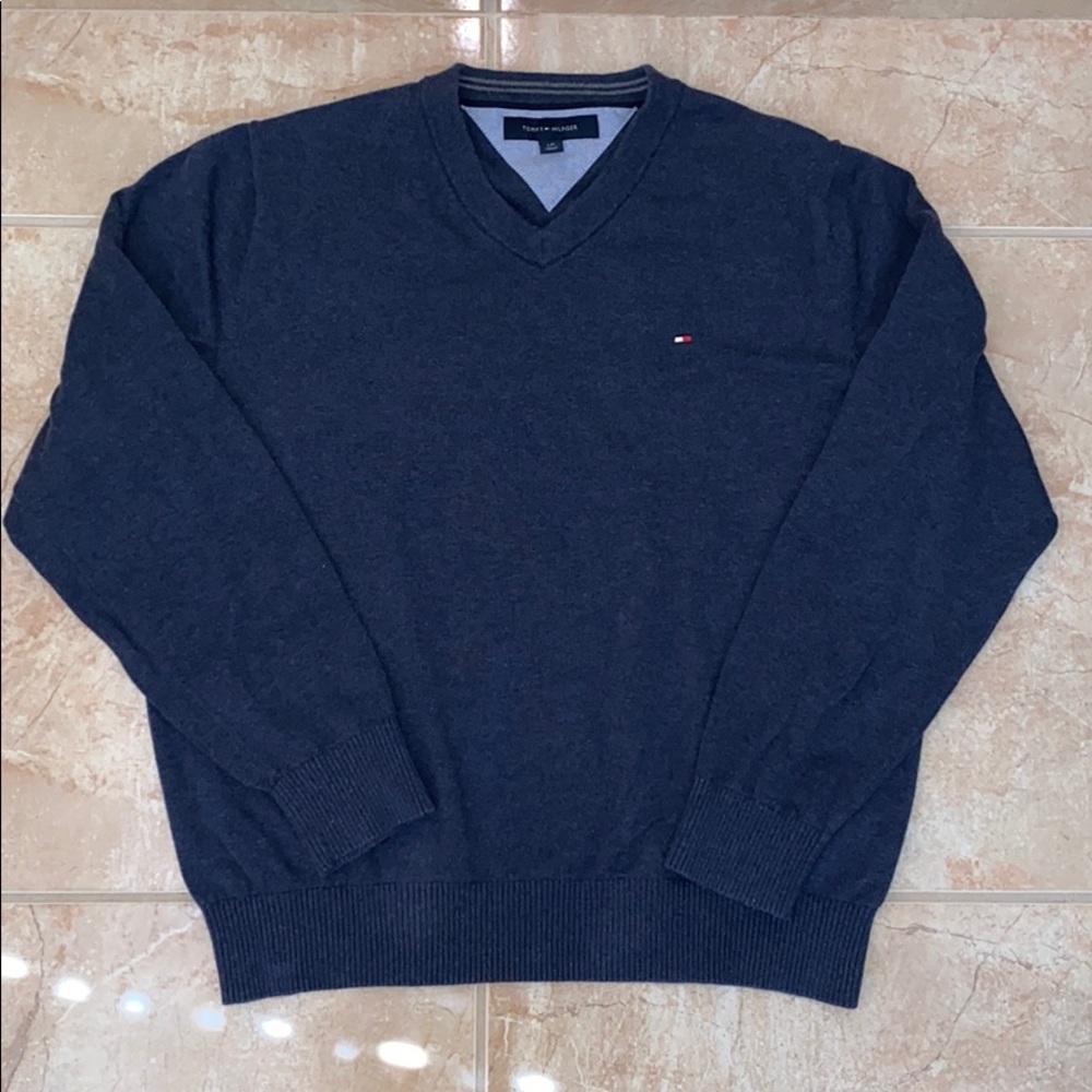Tommy Hilfiger Navy V-neck sweater